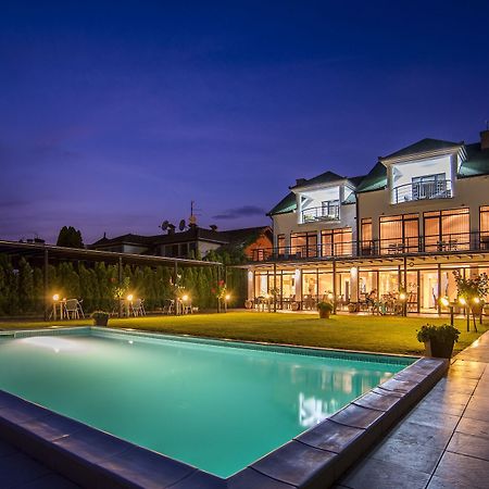 Guest House Panorama Aqualux With Free Parking Novi Sad Luaran gambar