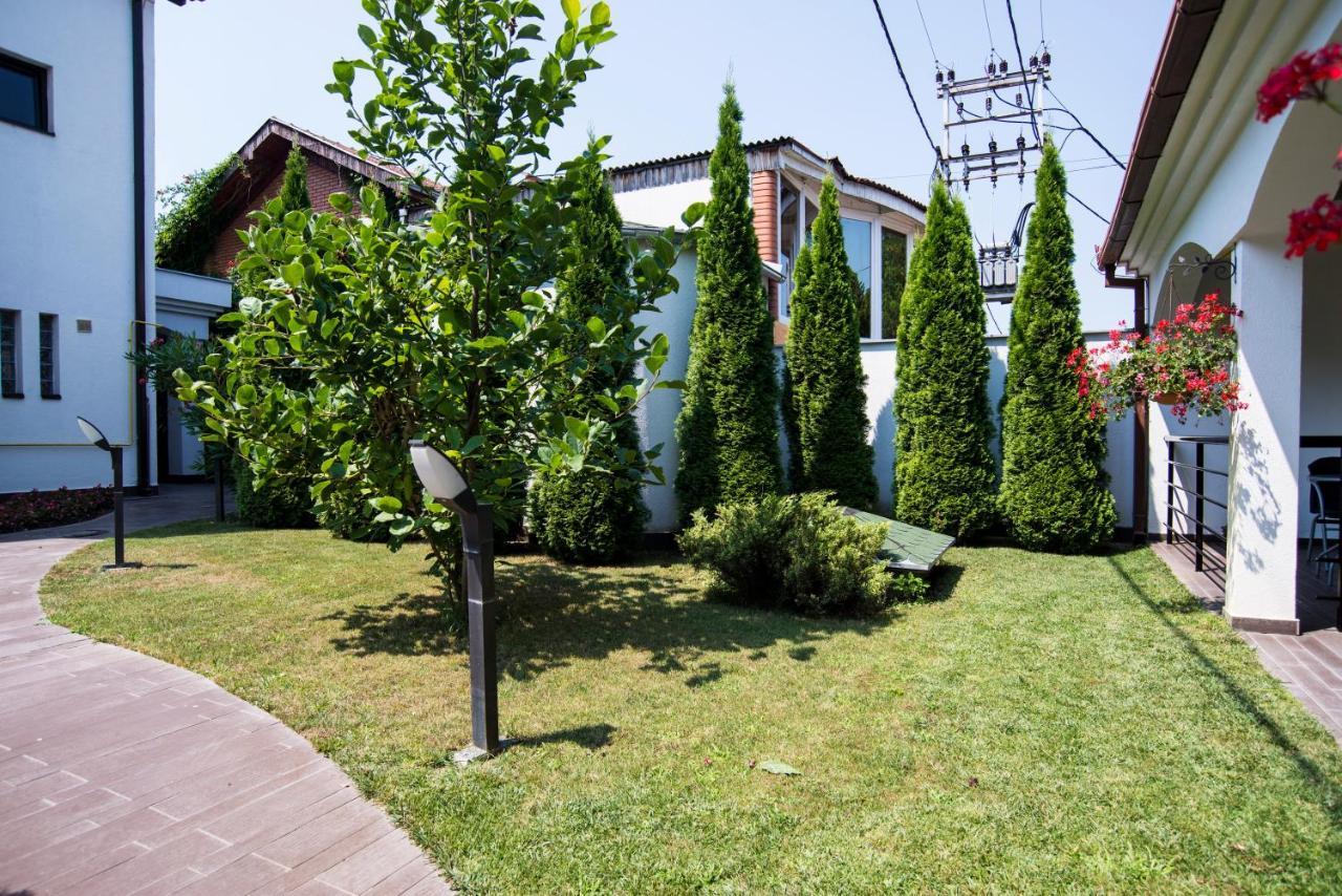 Guest House Panorama Aqualux With Free Parking Novi Sad Luaran gambar
