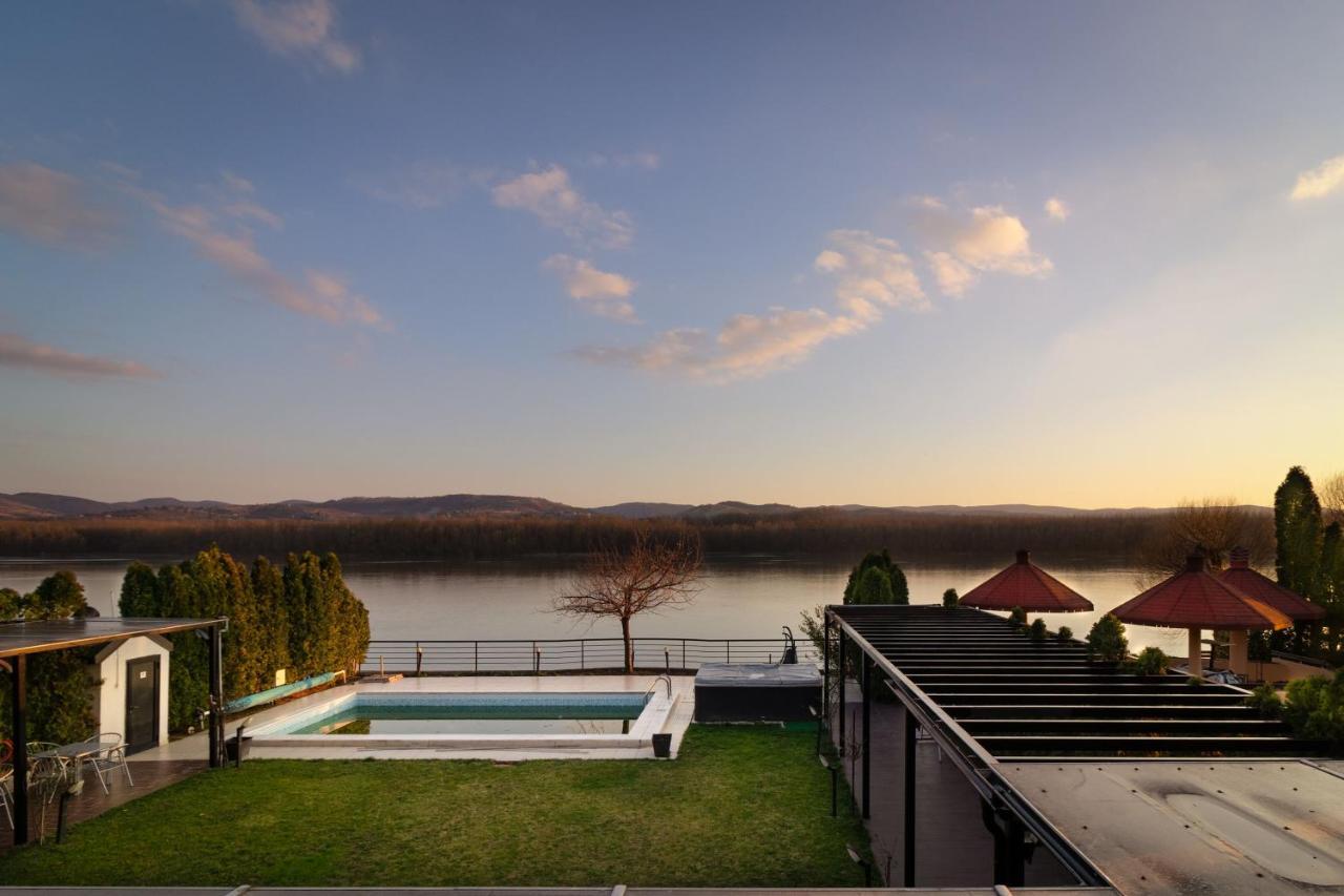 Guest House Panorama Aqualux With Free Parking Novi Sad Luaran gambar