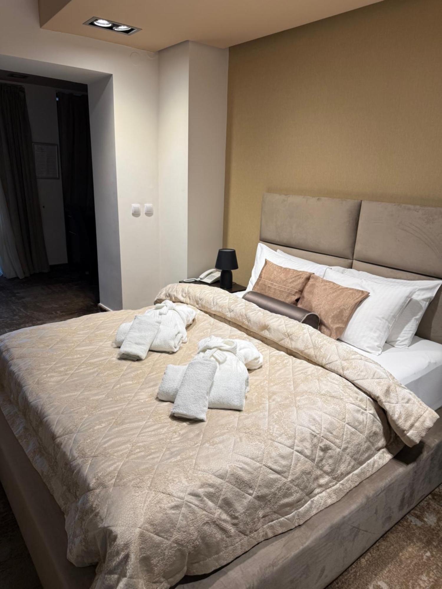 Guest House Panorama Aqualux With Free Parking Novi Sad Luaran gambar