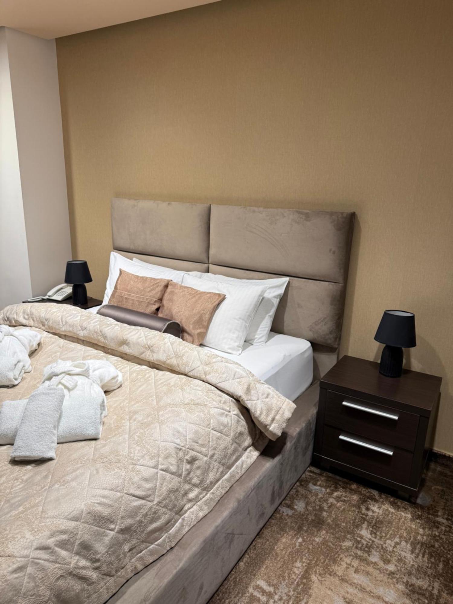 Guest House Panorama Aqualux With Free Parking Novi Sad Luaran gambar