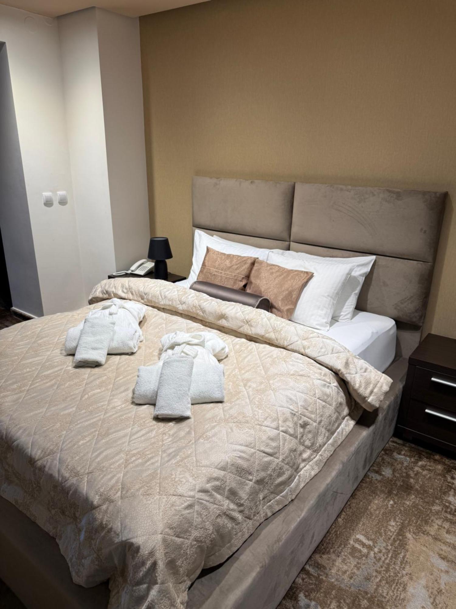 Guest House Panorama Aqualux With Free Parking Novi Sad Luaran gambar