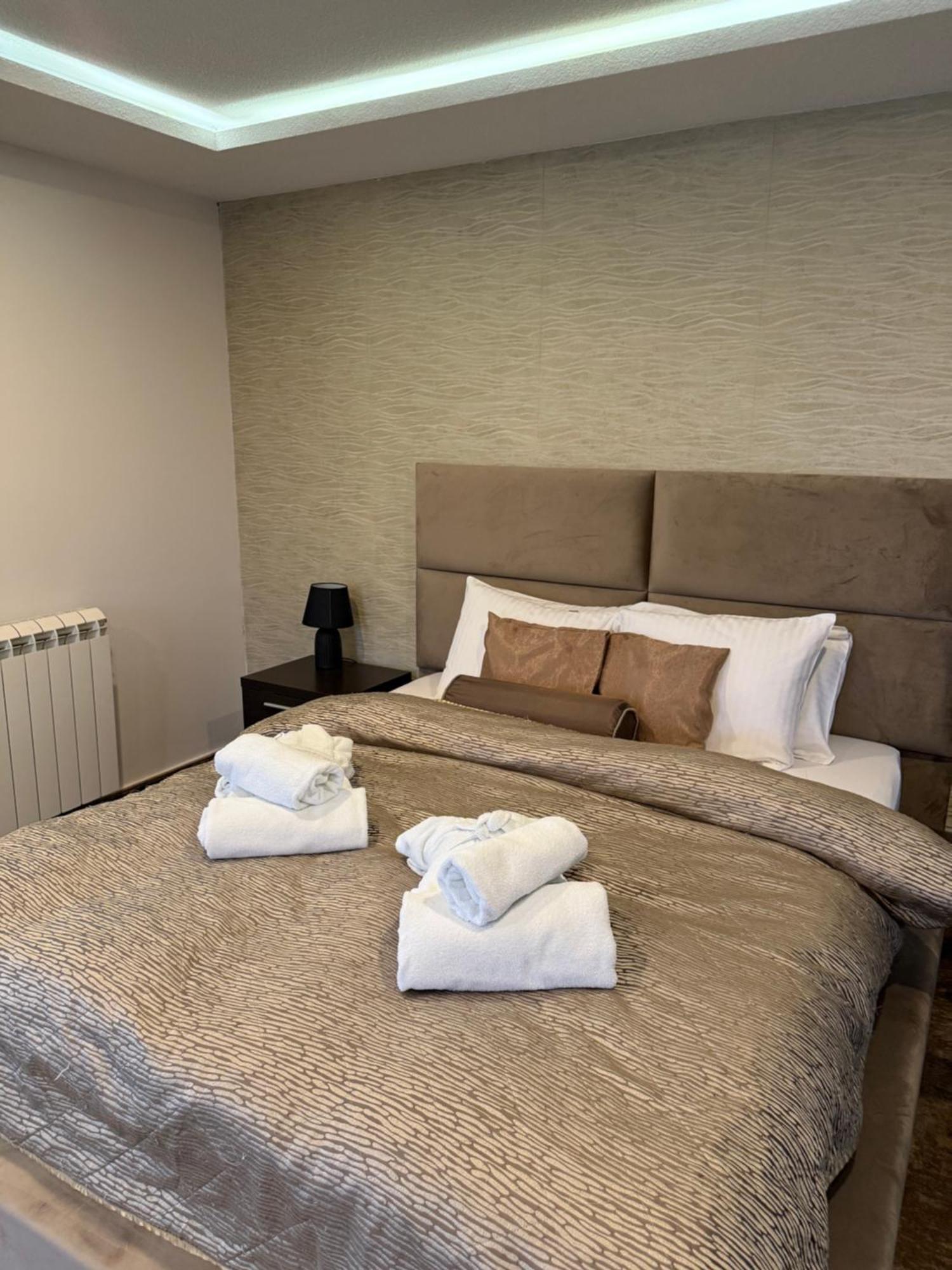 Guest House Panorama Aqualux With Free Parking Novi Sad Luaran gambar