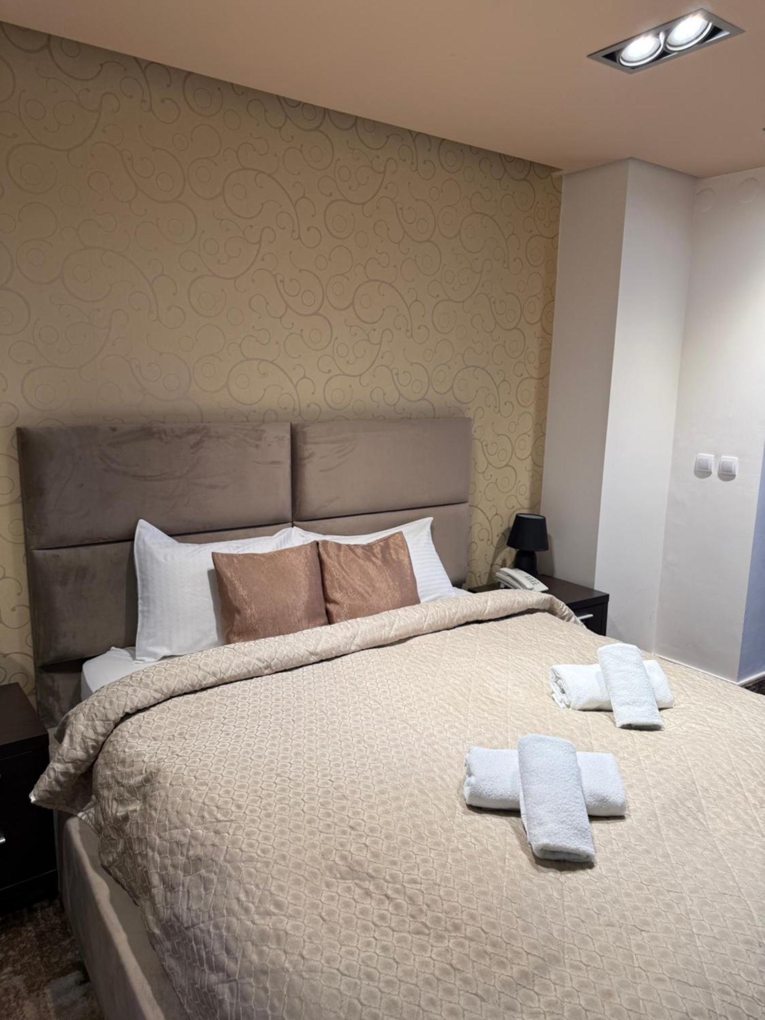 Guest House Panorama Aqualux With Free Parking Novi Sad Luaran gambar