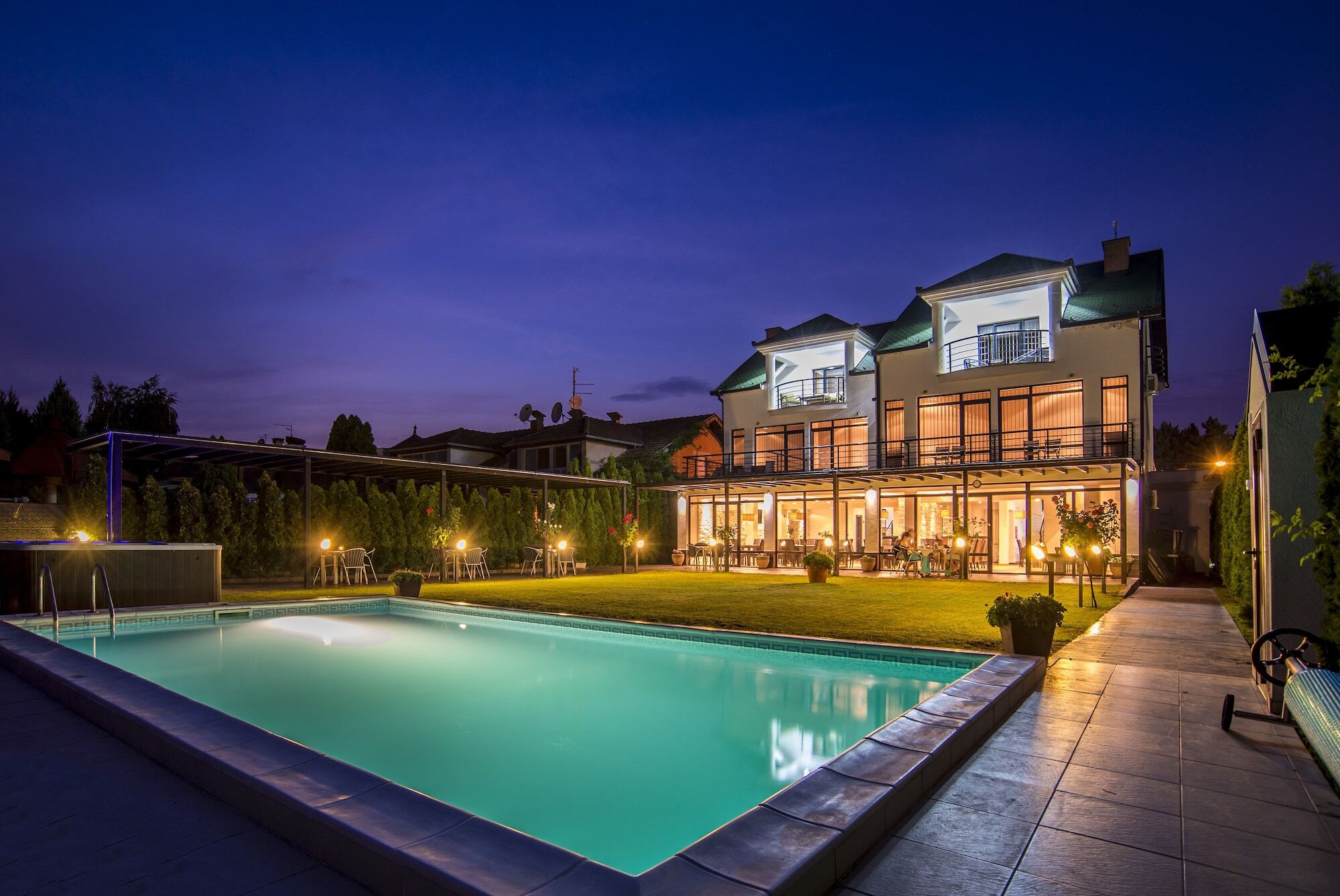 Guest House Panorama Aqualux With Free Parking Novi Sad Luaran gambar