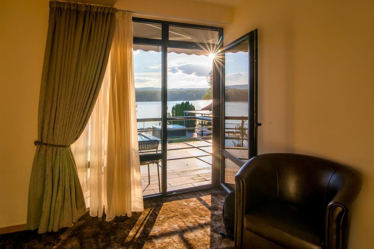 Guest House Panorama Aqualux With Free Parking Novi Sad Luaran gambar